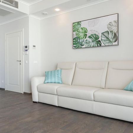 Deluxe Apartment Vila Carissa Малинска Экстерьер фото