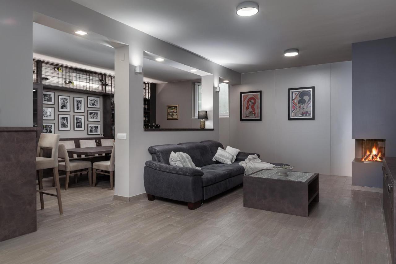 Deluxe Apartment Vila Carissa Малинска Экстерьер фото