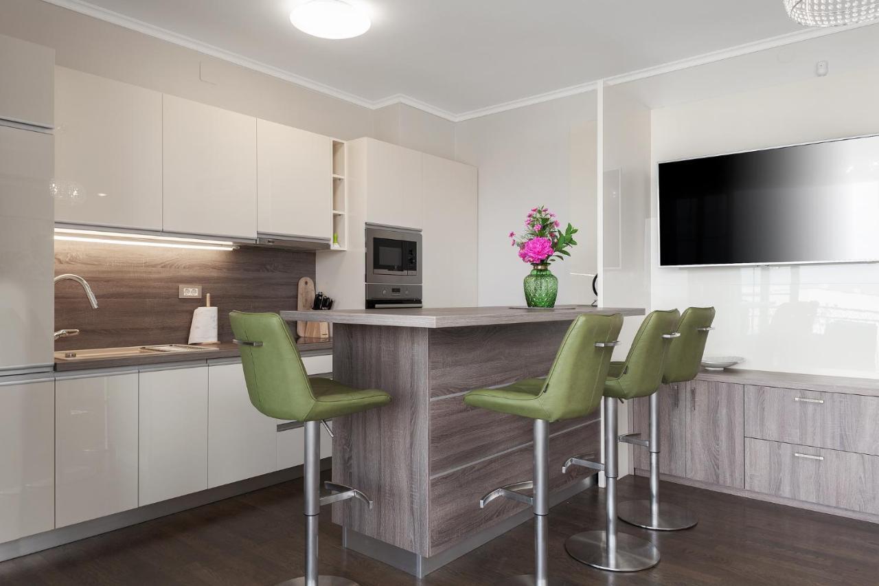 Deluxe Apartment Vila Carissa Малинска Экстерьер фото