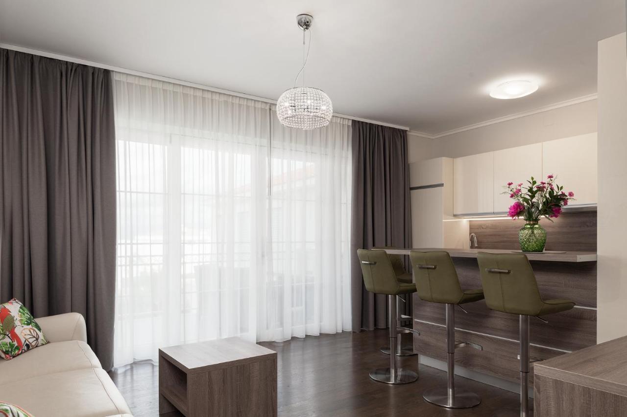 Deluxe Apartment Vila Carissa Малинска Экстерьер фото